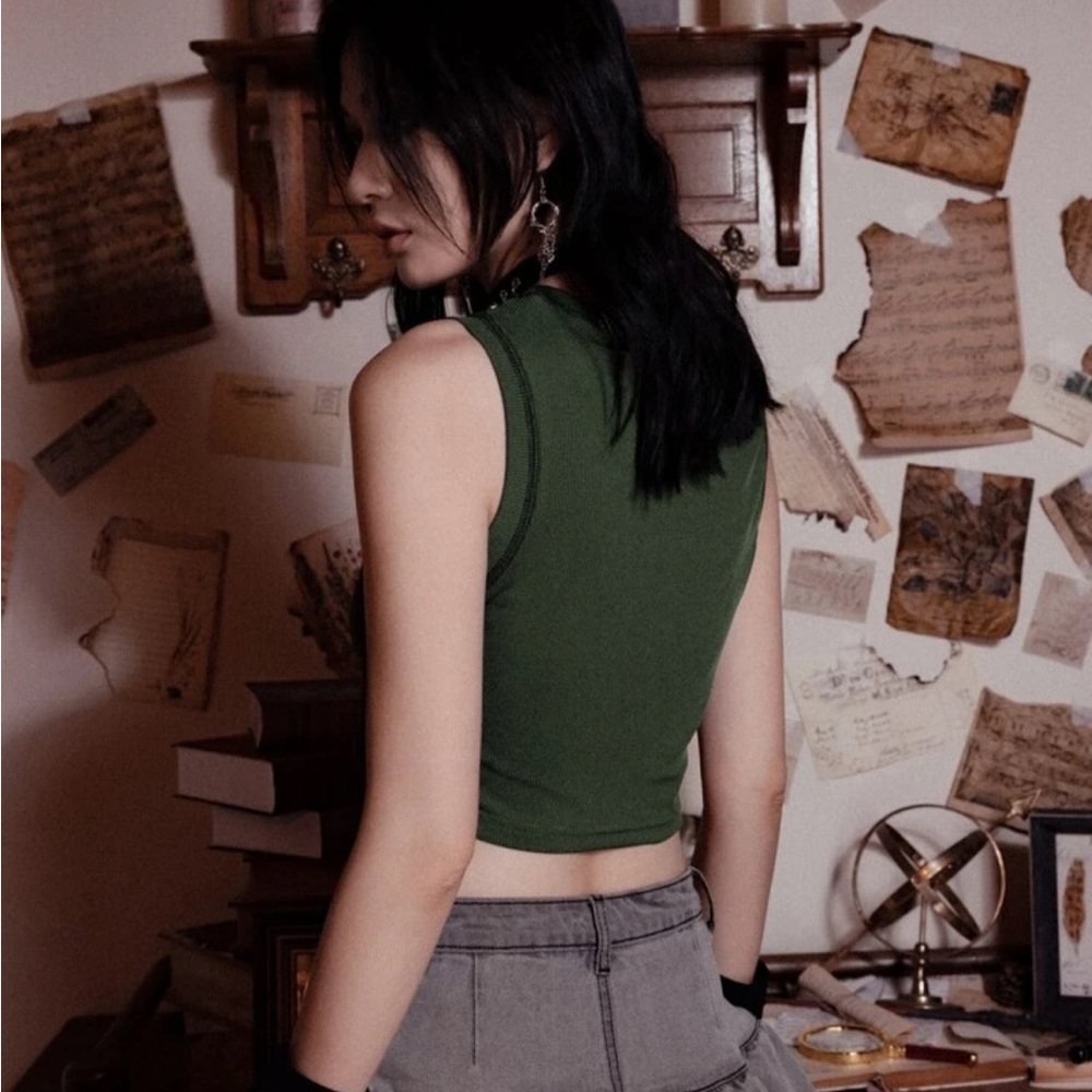 ROMWE Olive Green Moon & Mushroom Crop Tank Top - Picture 2 of 10